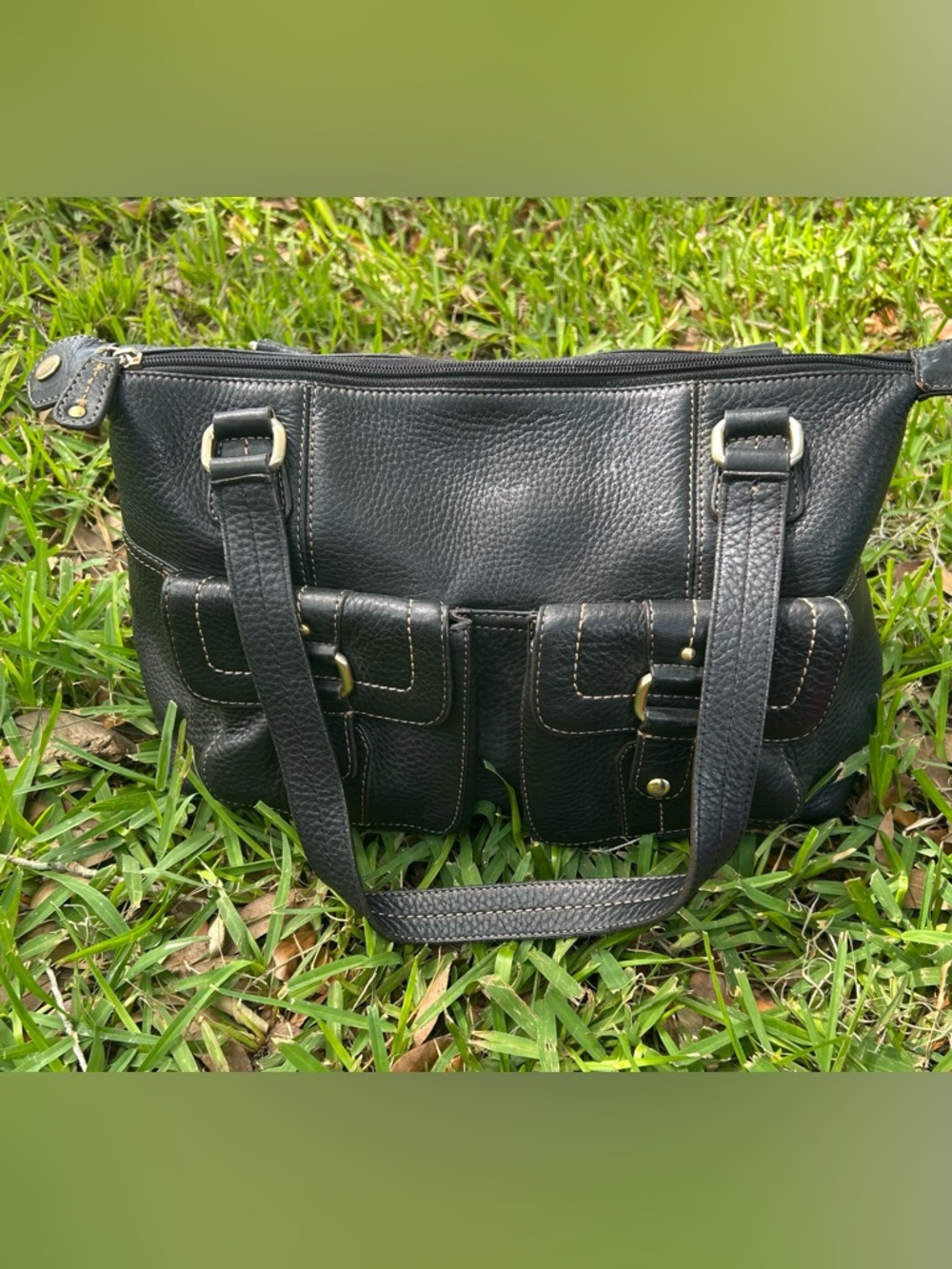 Fossil Classic Black Leather Shoulder Bag